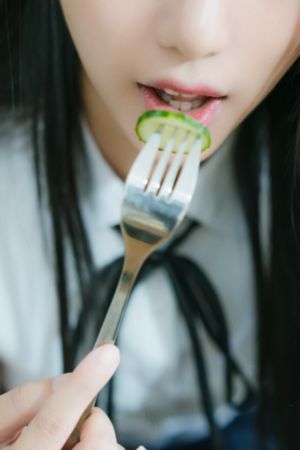 张娜拉早期三级未删减_完整版电影在线观看