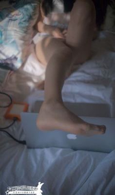 侍卫两根一起好胀h_HD动漫在线观看