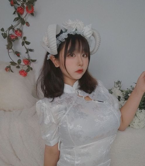 大色皇朝_4K免费在线观看