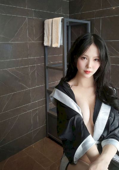 我父亲的女保姆是我的首选_1080电影完整版在线观看