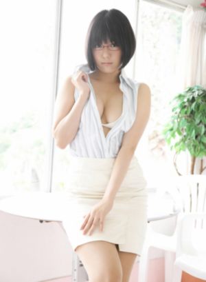 和爸爸kiss in the dark_BD英语高清完整版播放