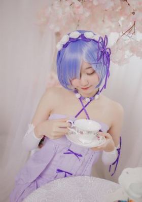 电车魔女在线播放_1080手机在线看