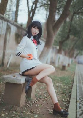 没戴奶罩的妇女_DVD超清免费观看