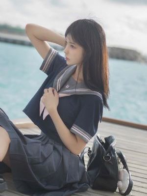 他掀开裙子舌头伸进去在线观看_超清在线手机播放
