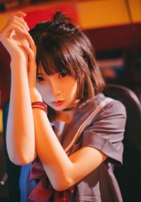 卿卿日常电视剧免费播放观看_JVID性感写真