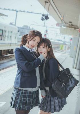 鱼跃在花见_超清日本电影免费